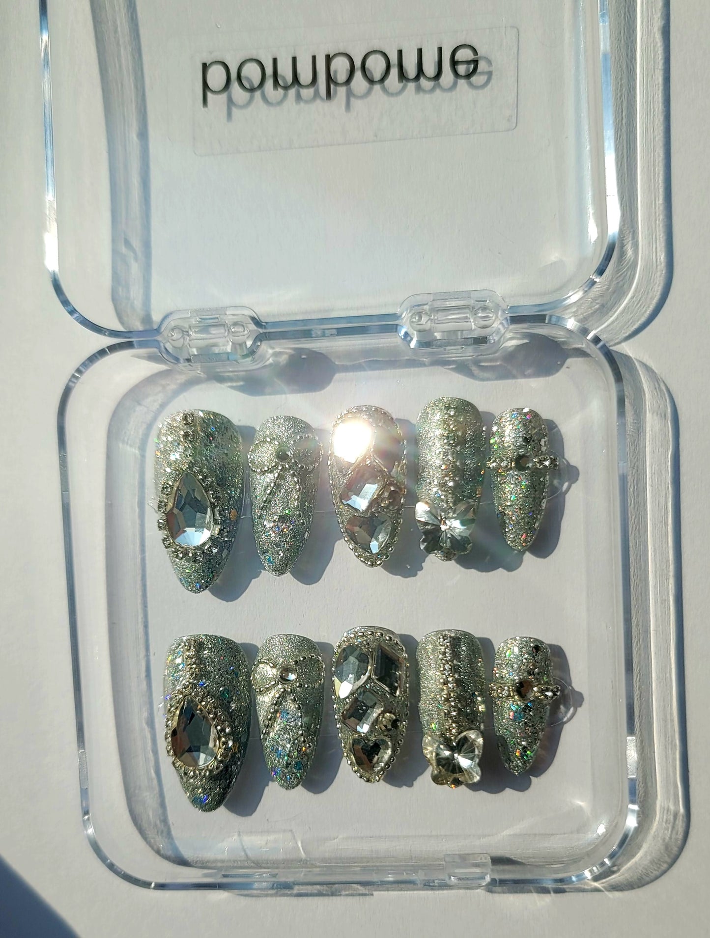 Silver Magnet Gem Chain