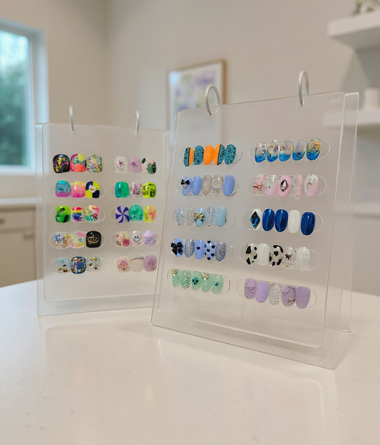 Flip-Style Nail Art Display Calendar