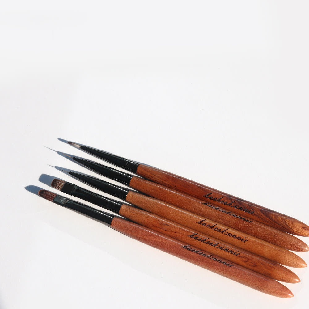 100BRUSH (5 Styles)