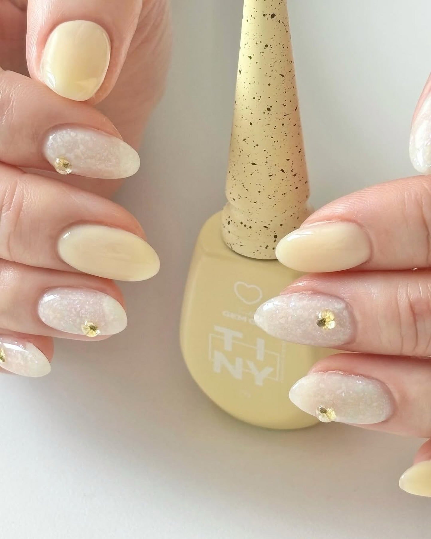 SODA CHIP A-JJUU CREAM Collection