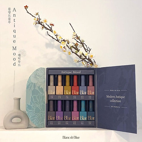 Antique Mood Collection