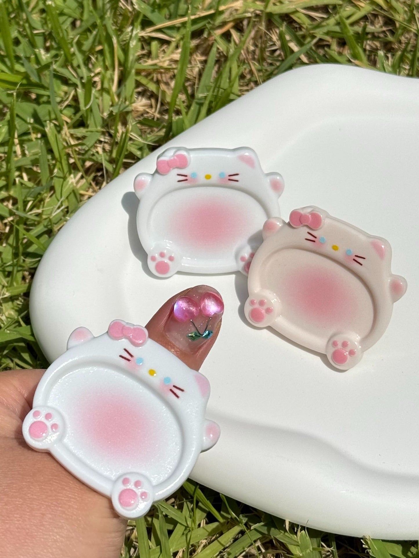 Chubby Kitty Nail Palette Ring