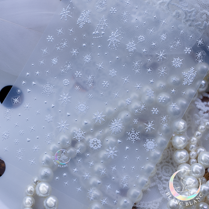 Snow Kiss Time