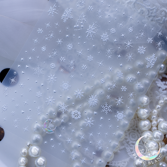 Snow Kiss Time
