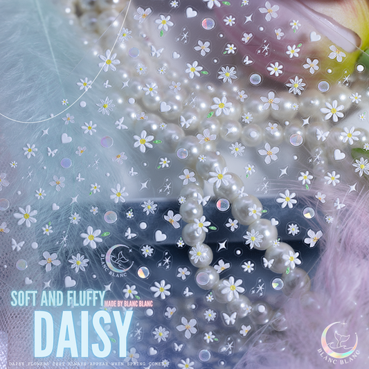 SOFT AND FLUFFY DAISY