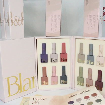 BLANC Collection