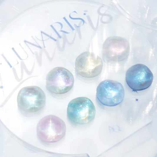 LUNARIS Collection
