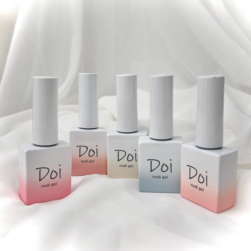 Doi nudi gel